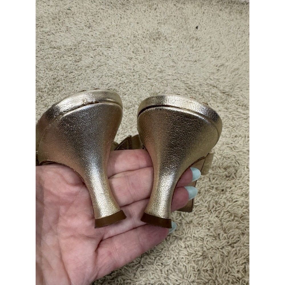 Lilly Pulitzer Metallic Gold Thong Kitten‎ Heel Slip On Sandals Size 9.5 Resort - Picture 8 of 12